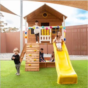 Детска Къща GINGER HOME с Пясъчник и Пързалка, Дървена C225
