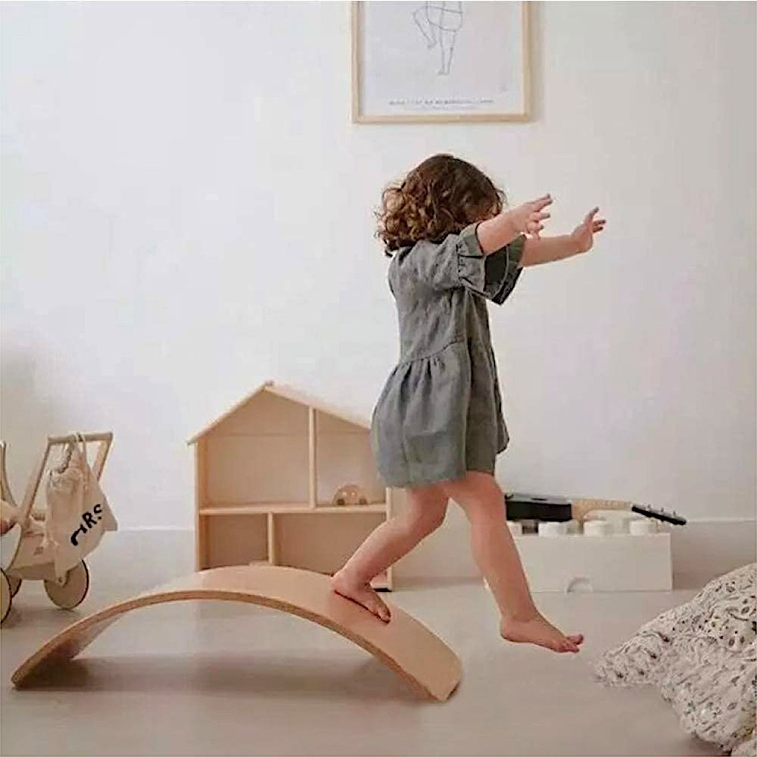 Дървена Дъска за Баланс – Безопасна Играчка за Деца, 82x30x15 см W01D028 - Image 8